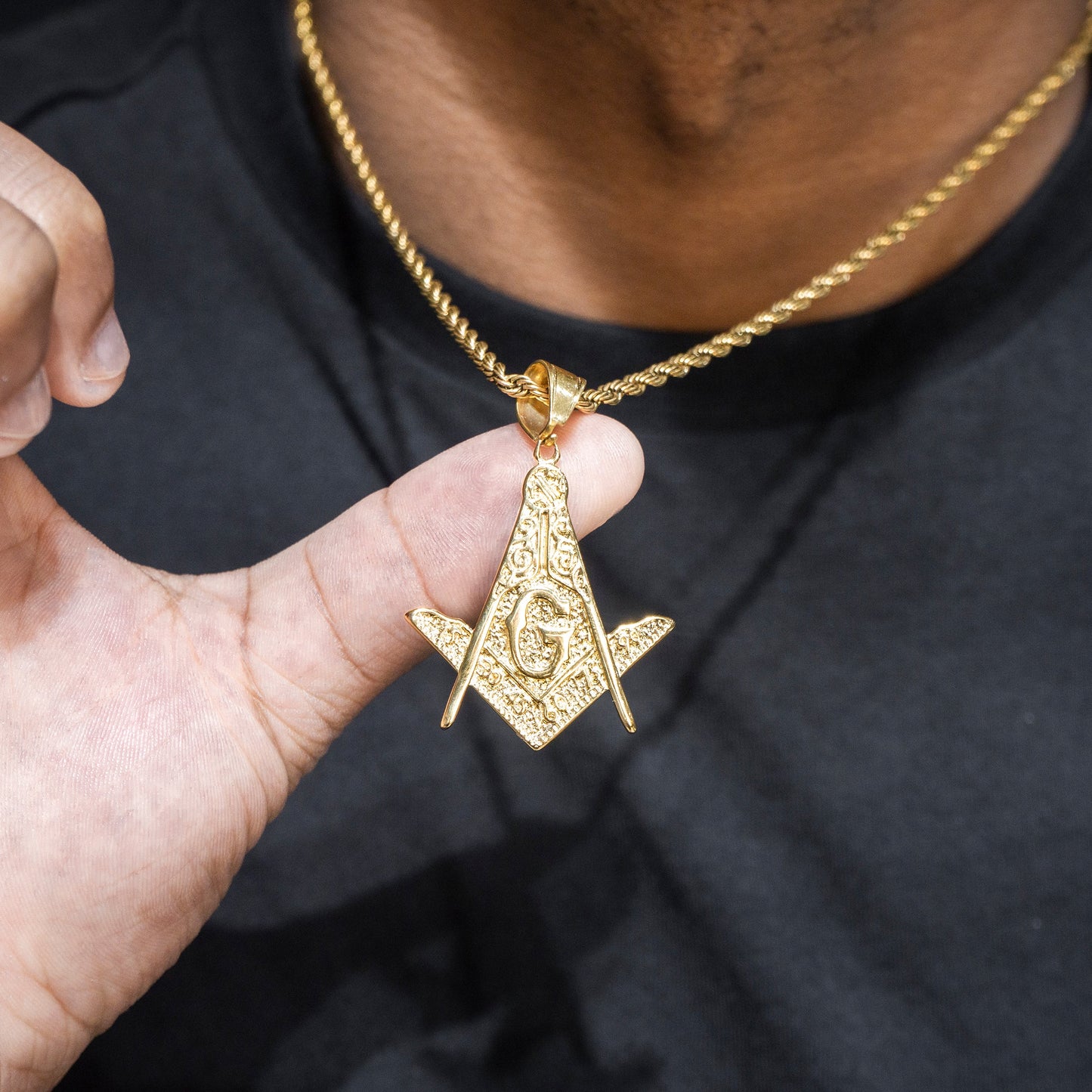 Mens Jewelry - 14K Gold Freemason Necklace | Appx. 17.5 Grams