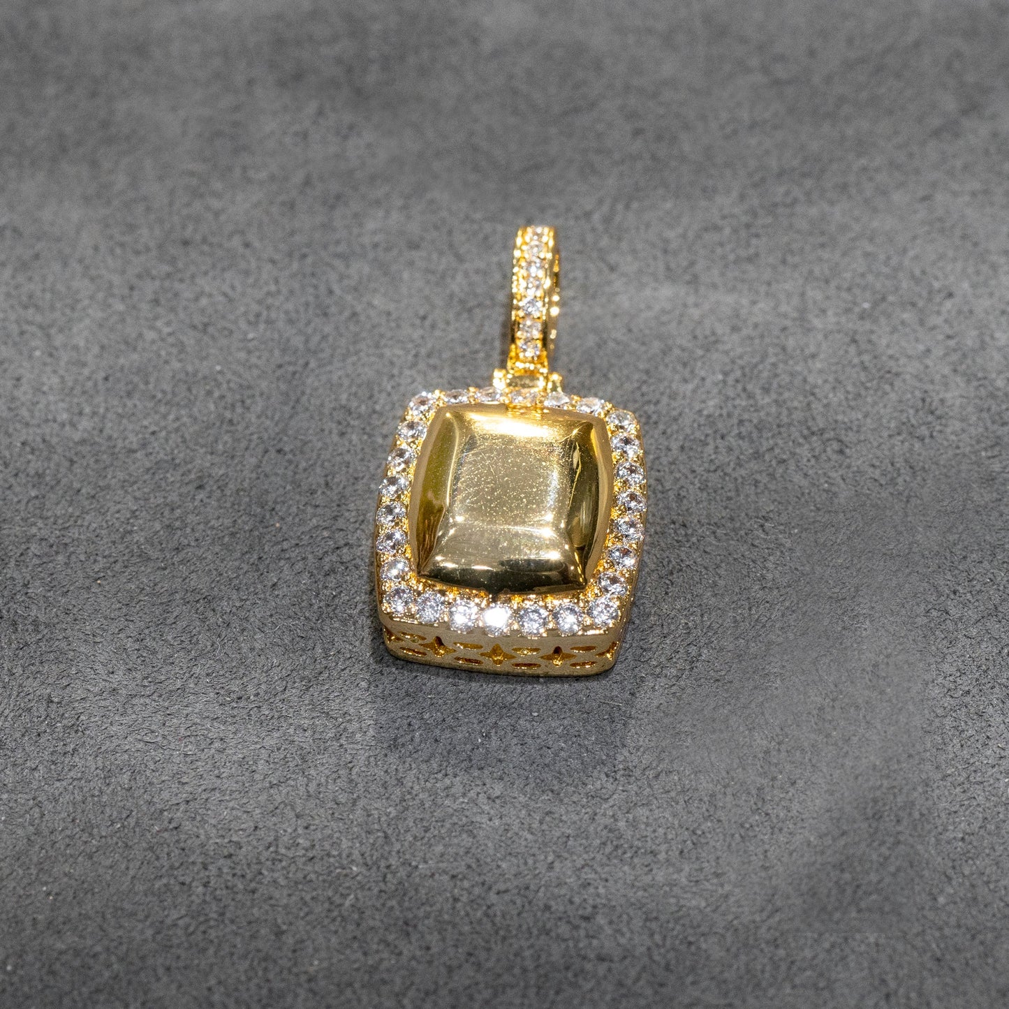 Mens Jewelry - Gold Iced Out VVS Gem Style Necklace | Appx. 28 Grams